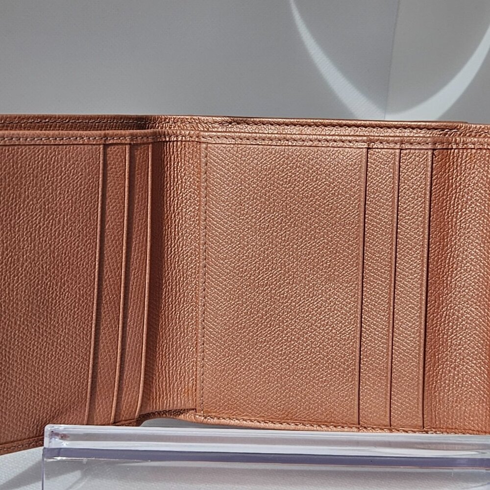 Chanel Short Leather Tri-Fold Wallet Authentic - Picture 4 of 13